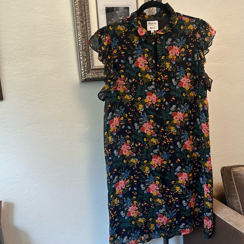 Madewell floral keyhole dress